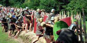 Fighting Romans